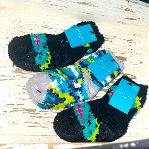 West loop kids 3 pack socks shoe size 4-8.5 cozy grippy approx age 3-5 year